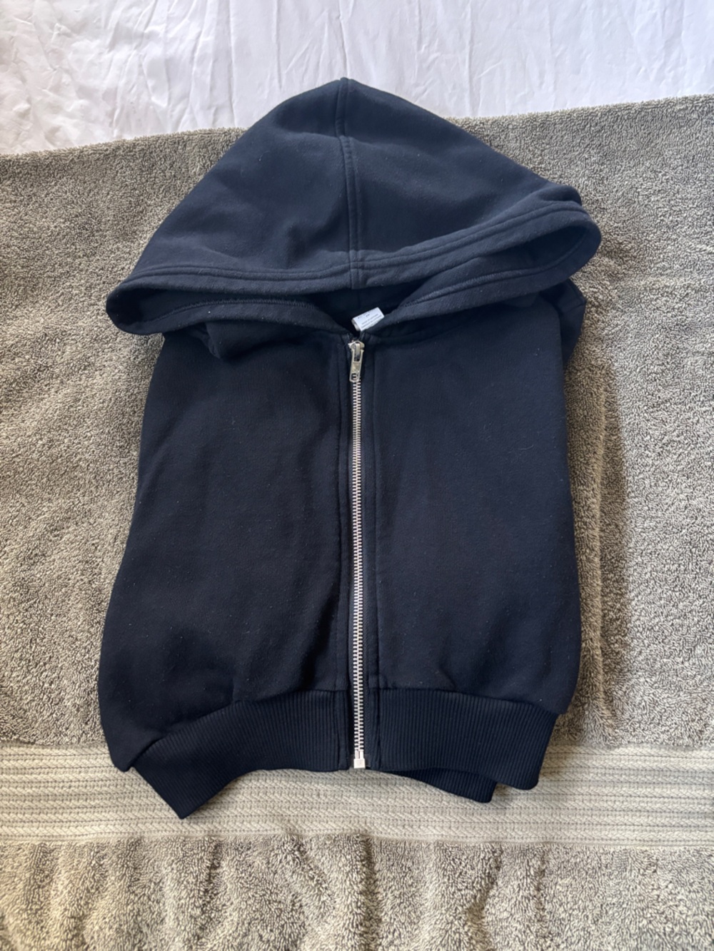 ALO Yoga Black Full Zip Crop Hoodie